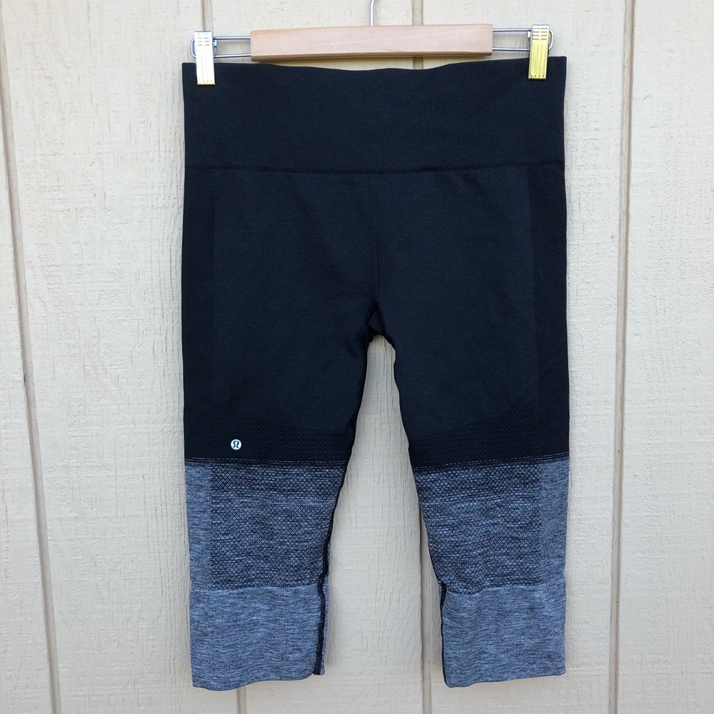 ✨Lululemon crop leggings✨